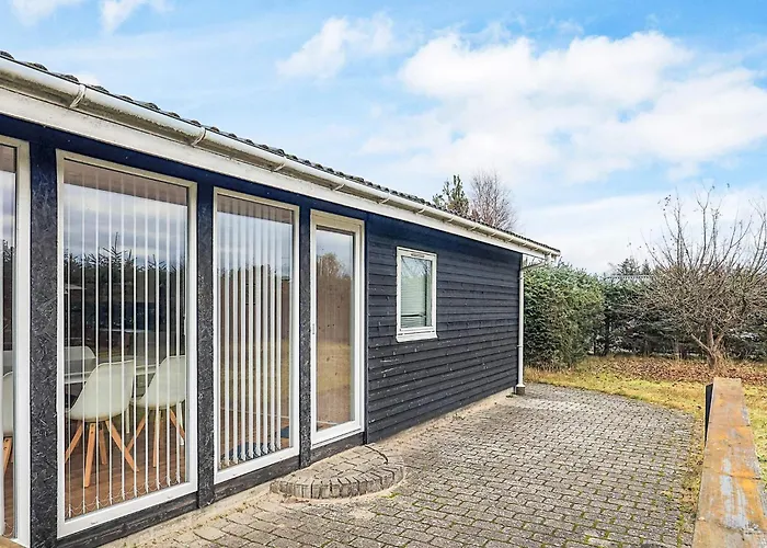 4 Person In Hébergement de vacances *