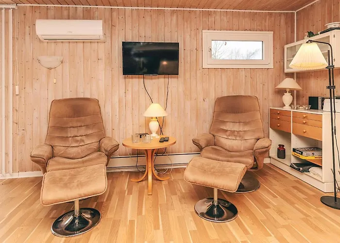 4 Person In Hébergement de vacances Hals